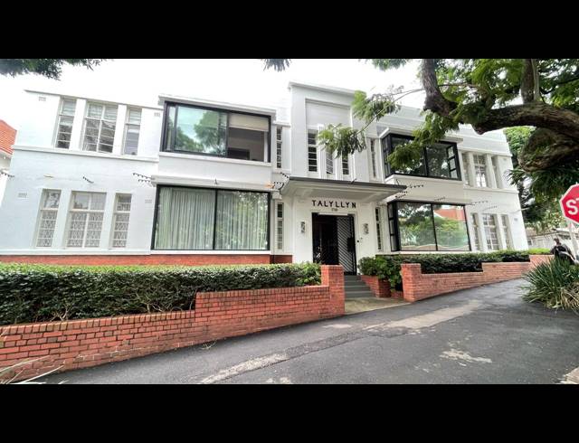 2 BEDROOM APARTMENT TO LET IN WINDERMERE